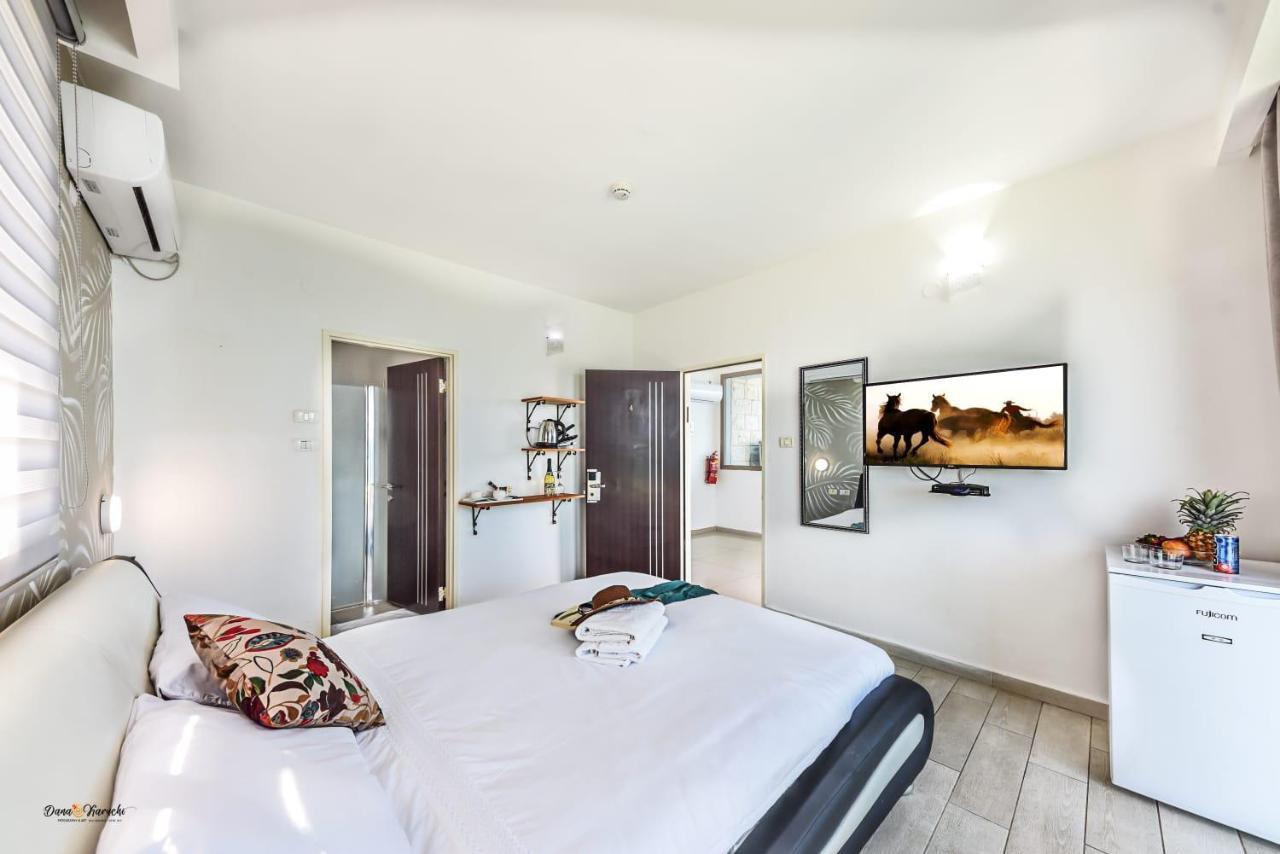 Silk Mansion Tiberias Exterior photo